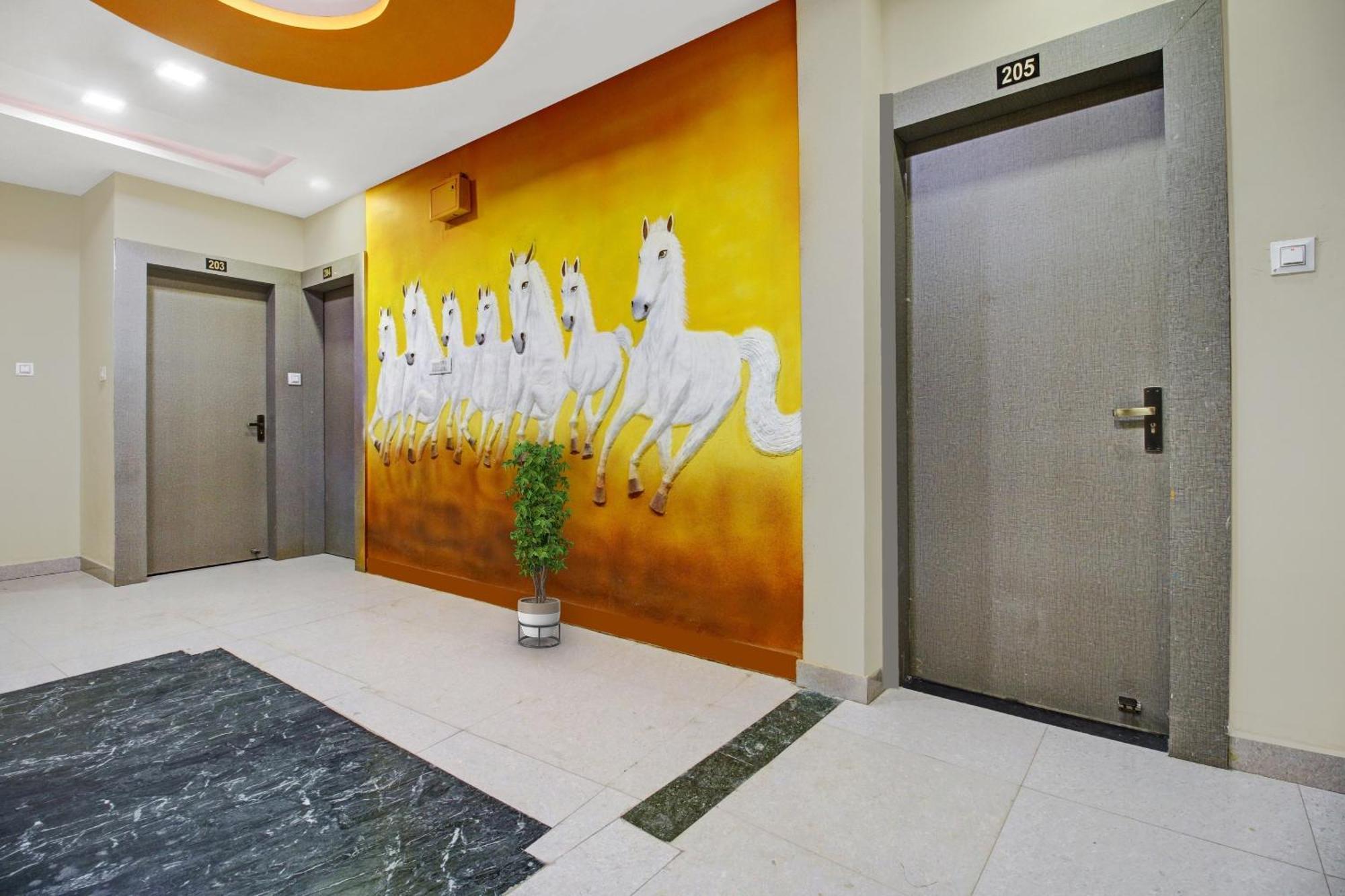 Super Collection O The Wishtler Hotel Bhopal Bagian luar foto